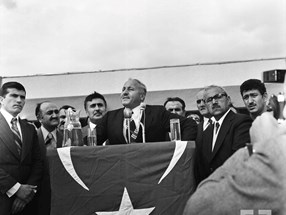 Erbakan 04.jpg